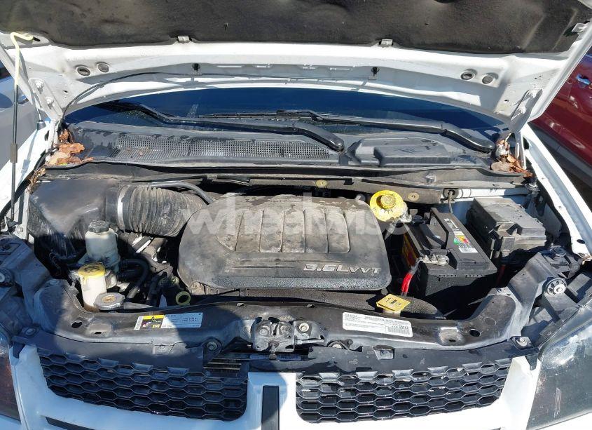 Photo 10 of 2016 Dodge Grand CARAVAN R/T (VIN 2C4RDGEG4GR227976)