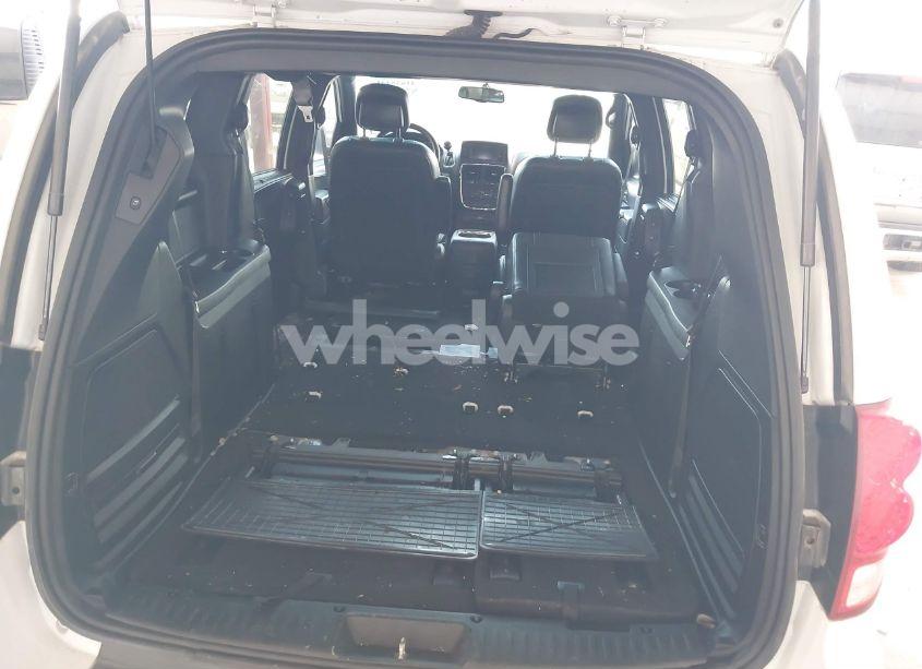 Photo 12 of 2016 Dodge Grand CARAVAN R/T (VIN 2C4RDGEG4GR227976)
