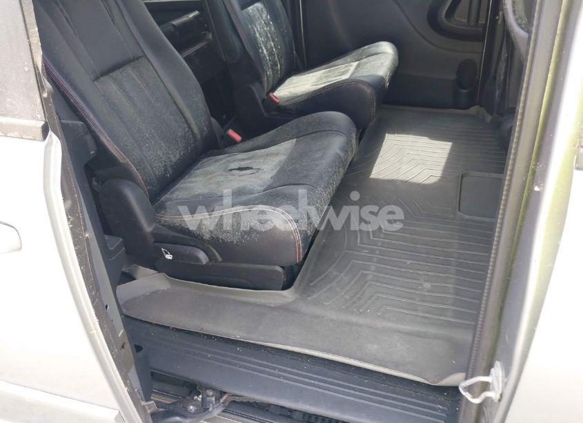 Photo 8 of 2016 Dodge Grand CARAVAN R/T (VIN 2C4RDGEG4GR312266)