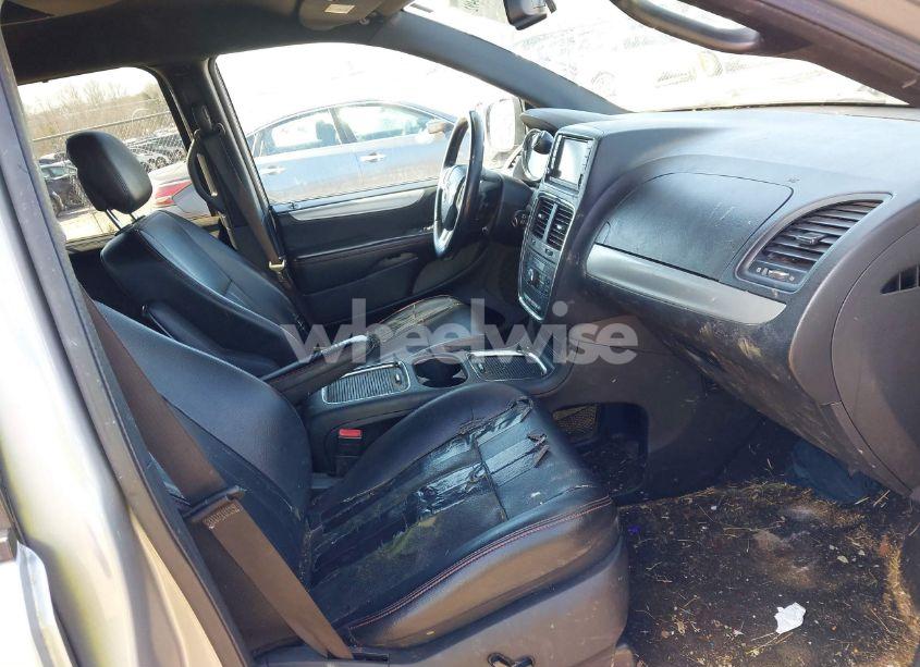 Photo 5 of 2017 Dodge Grand CARAVAN GT (VIN 2C4RDGEG4HR672767)