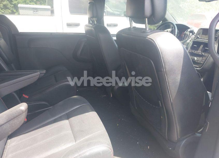 Photo 8 of 2017 Dodge Grand CARAVAN GT (VIN 2C4RDGEG4HR700387)