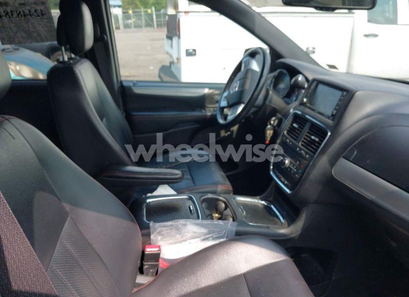 Photo 5 of 2017 Dodge Grand CARAVAN GT (VIN 2C4RDGEG4HR769113)