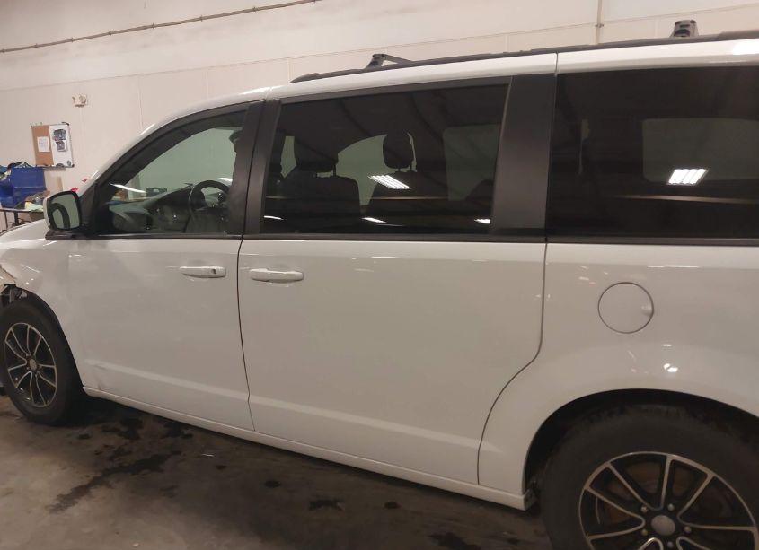 Photo 15 of 2018 Dodge Grand CARAVAN GT (VIN 2C4RDGEG4JR302098)