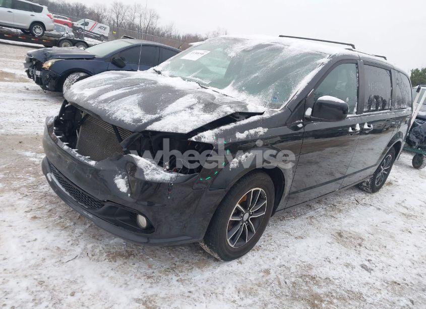 Photo 2 of 2018 Dodge Grand CARAVAN GT (VIN 2C4RDGEG4JR345680)