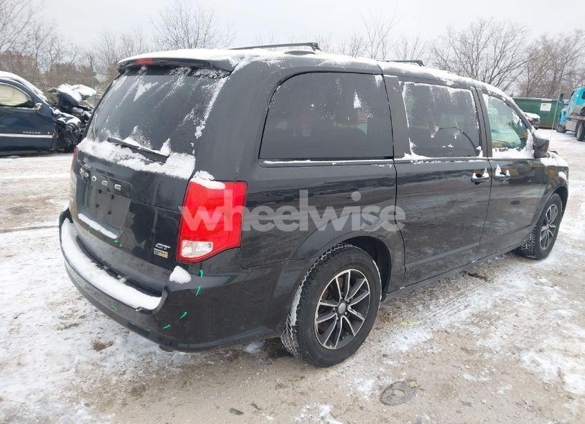 Photo 4 of 2018 Dodge Grand CARAVAN GT (VIN 2C4RDGEG4JR345680)