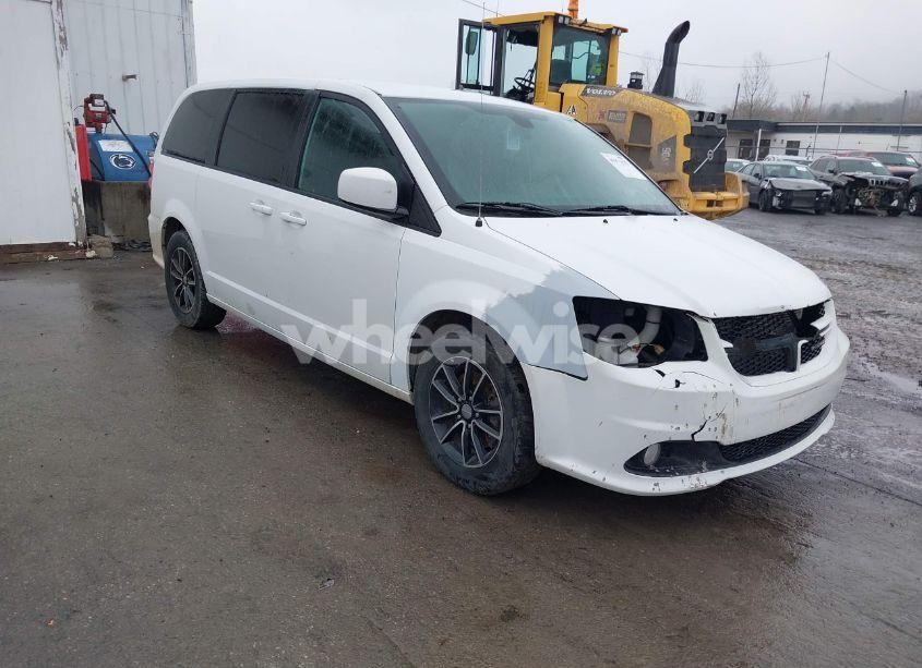 2019 Dodge Grand CARAVAN GT (VIN 2C4RDGEG4KR557206) main photo