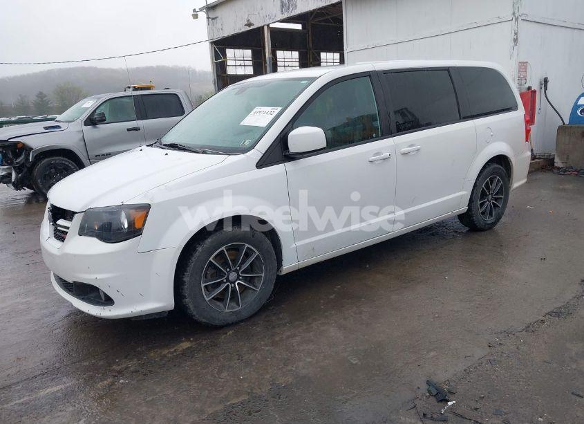 Photo 2 of 2019 Dodge Grand CARAVAN GT (VIN 2C4RDGEG4KR557206)