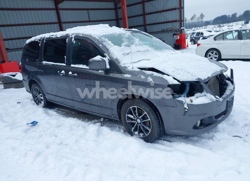 2019 Dodge Grand CARAVAN GT (VIN 2C4RDGEG4KR557383) main photo