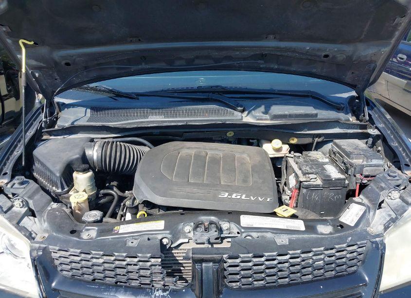 Photo 10 of 2012 Dodge Grand CARAVAN R/T (VIN 2C4RDGEG5CR409065)