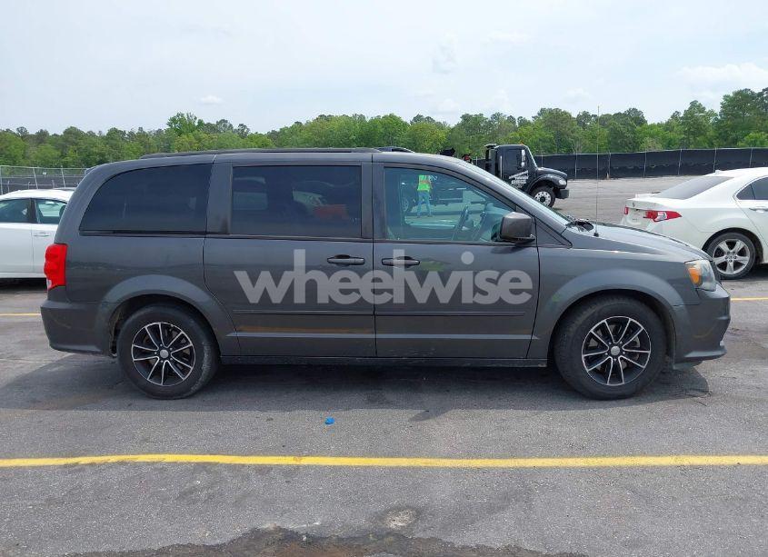 Photo 13 of 2016 Dodge Grand CARAVAN R/T (VIN 2C4RDGEG5GR352324)