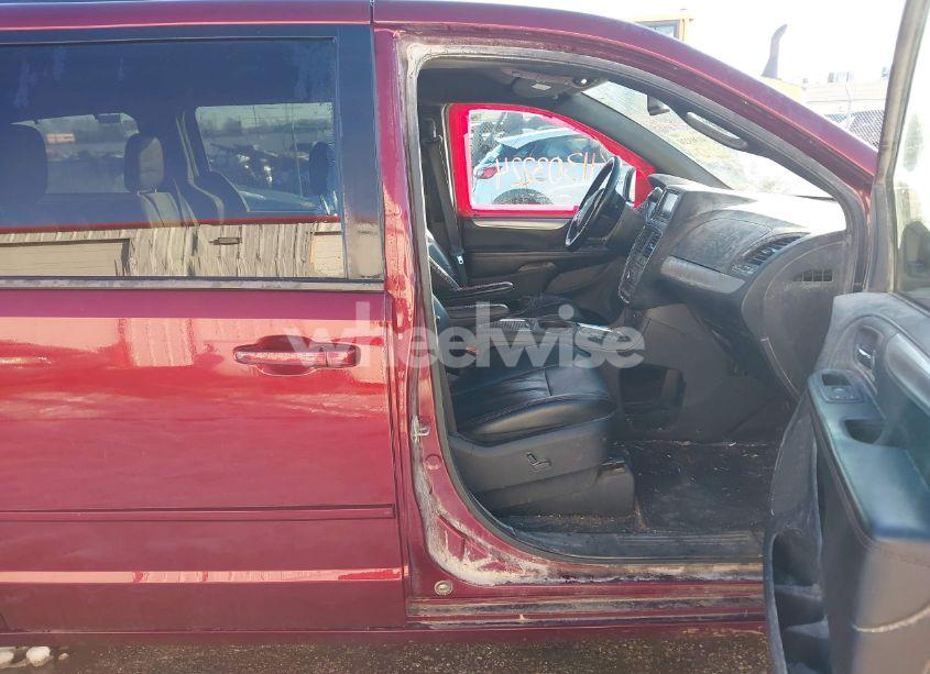 Photo 5 of 2017 Dodge Grand CARAVAN GT (VIN 2C4RDGEG5HR673345)