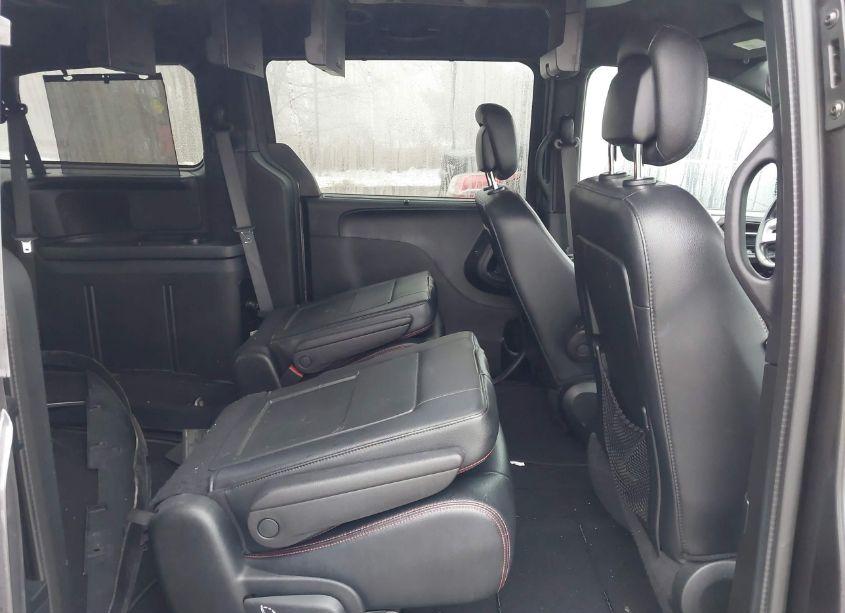 Photo 8 of 2017 Dodge Grand CARAVAN GT (VIN 2C4RDGEG5HR842280)