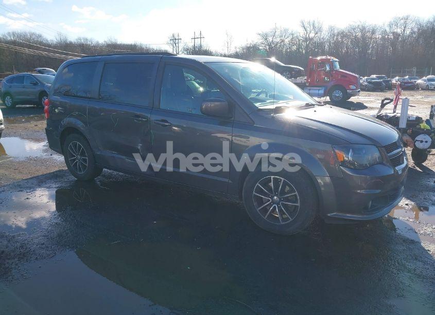 2018 Dodge Grand CARAVAN GT (VIN 2C4RDGEG5JR336406) main photo