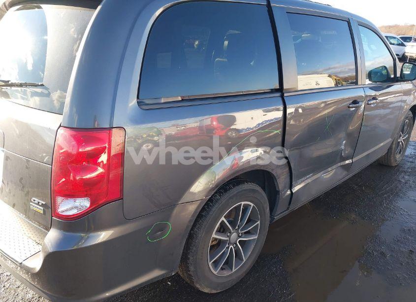 Photo 6 of 2018 Dodge Grand CARAVAN GT (VIN 2C4RDGEG5JR336406)