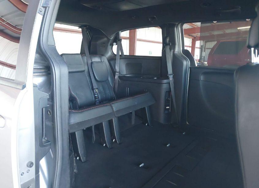 Photo 8 of 2018 Dodge Grand CARAVAN GT (VIN 2C4RDGEG5JR346241)