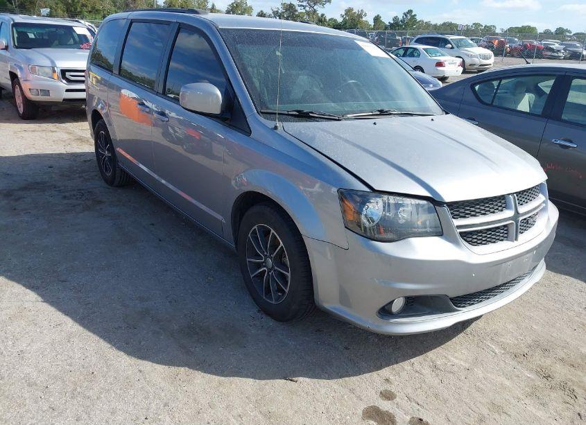 2019 Dodge Grand CARAVAN GT (VIN 2C4RDGEG5KR635394) main photo