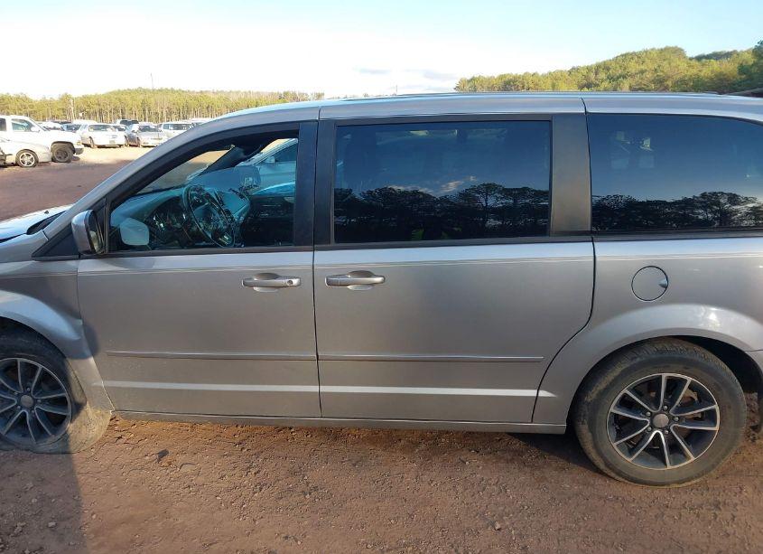 Photo 14 of 2015 Dodge Grand CARAVAN R/T (VIN 2C4RDGEG6FR591542)