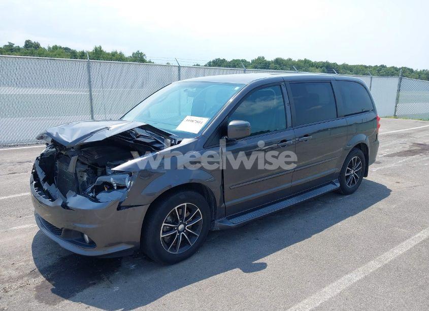 Photo 2 of 2015 Dodge Grand CARAVAN R/T (VIN 2C4RDGEG6FR639282)