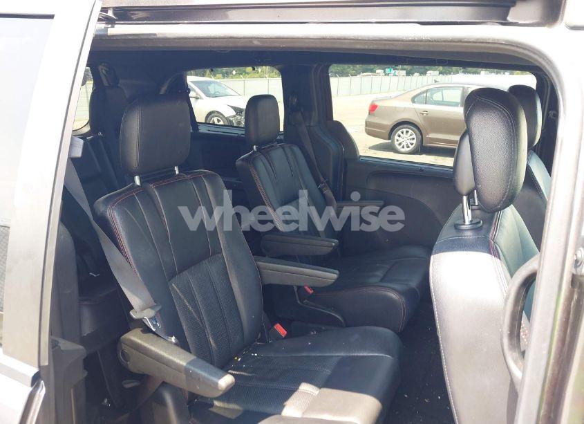 Photo 8 of 2015 Dodge Grand CARAVAN R/T (VIN 2C4RDGEG6FR639282)