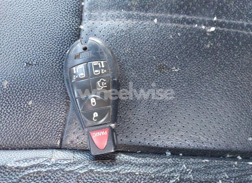 Photo 11 of 2016 Dodge Grand CARAVAN R/T (VIN 2C4RDGEG6GR225355)