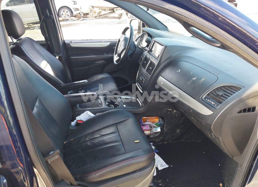 Photo 5 of 2016 Dodge Grand CARAVAN R/T (VIN 2C4RDGEG6GR225355)