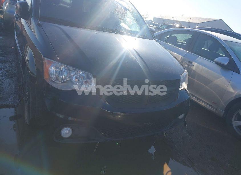 Photo 13 of 2016 Dodge Grand CARAVAN R/T (VIN 2C4RDGEG6GR340845)