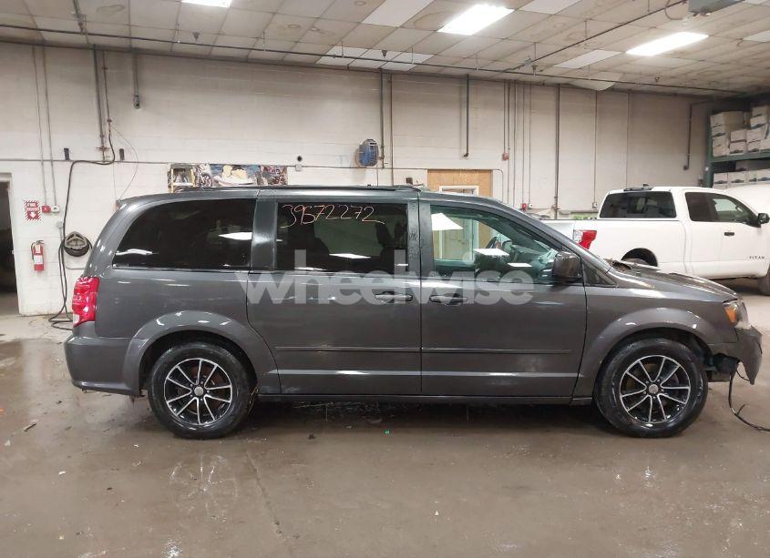 Photo 13 of 2016 Dodge Grand CARAVAN R/T (VIN 2C4RDGEG6GR370850)