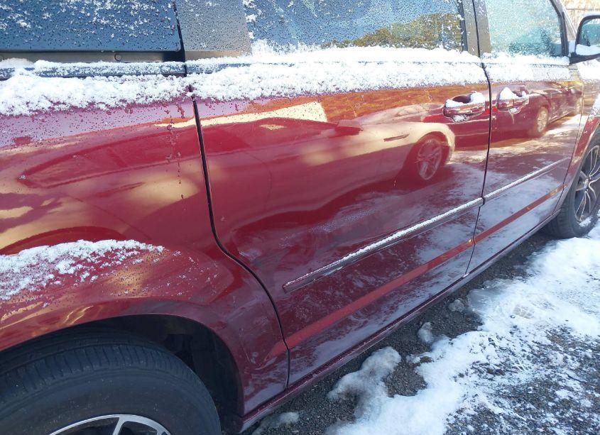 Photo 6 of 2017 Dodge Grand CARAVAN GT (VIN 2C4RDGEG6HR574596)