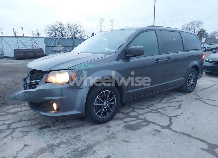 Photo 2 of 2018 Dodge Grand CARAVAN GT (VIN 2C4RDGEG6JR196530)