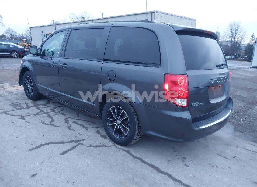 Photo 3 of 2018 Dodge Grand CARAVAN GT (VIN 2C4RDGEG6JR196530)
