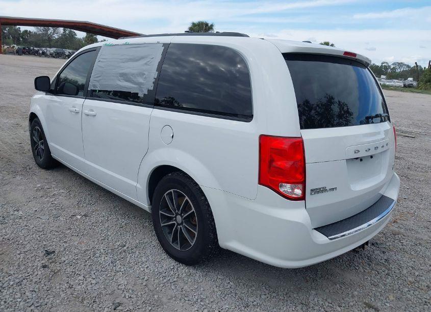 Photo 3 of 2018 Dodge Grand CARAVAN GT (VIN 2C4RDGEG6JR343686)