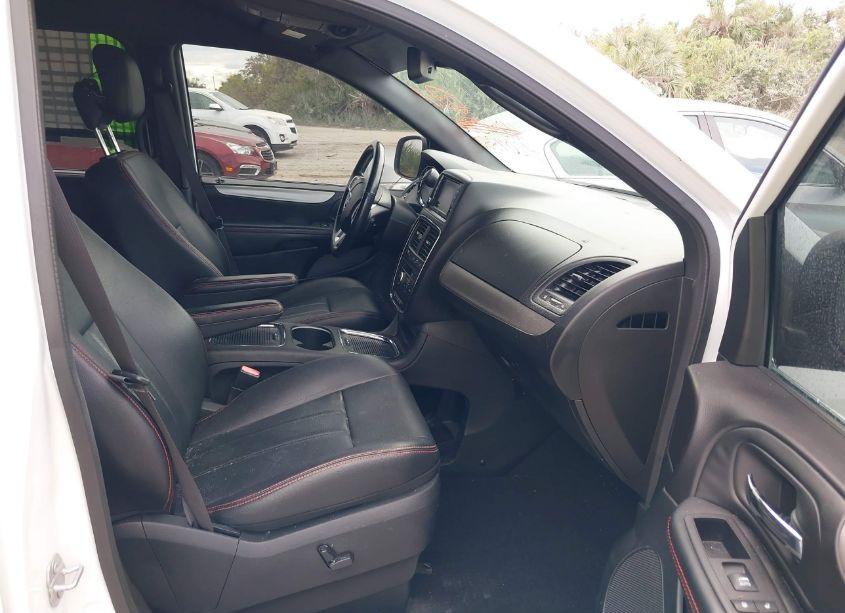 Photo 5 of 2018 Dodge Grand CARAVAN GT (VIN 2C4RDGEG6JR343686)