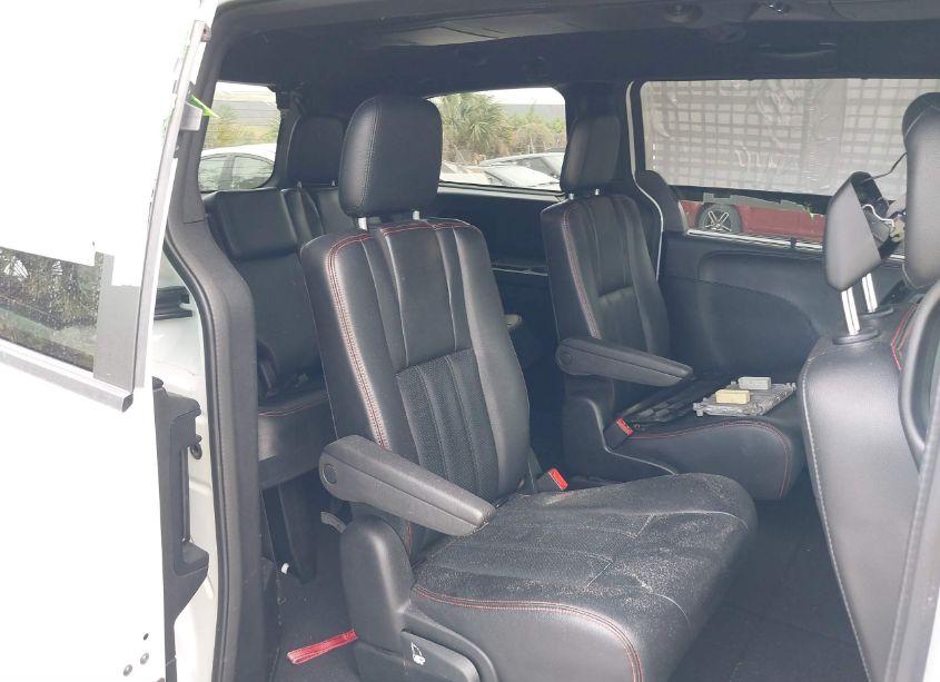 Photo 8 of 2018 Dodge Grand CARAVAN GT (VIN 2C4RDGEG6JR343686)