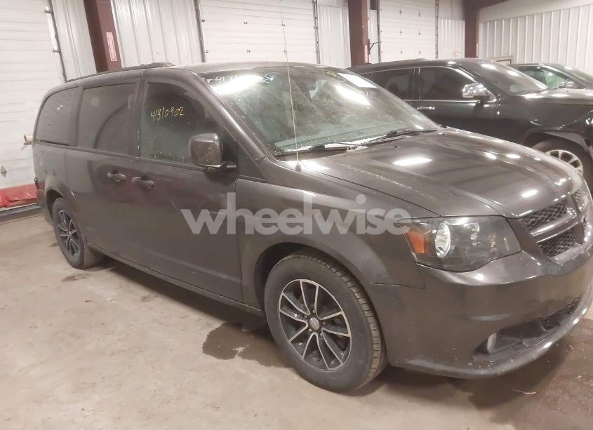 2019 Dodge Grand CARAVAN (VIN 2C4RDGEG6KR610584) main photo