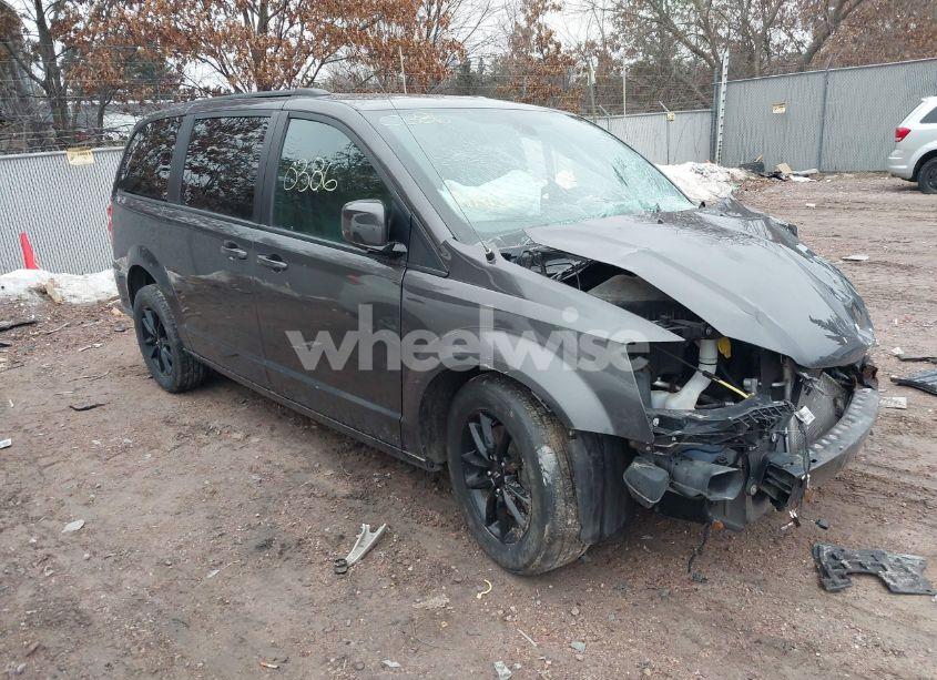 2019 Dodge Grand CARAVAN GT (VIN 2C4RDGEG6KR735052) main photo