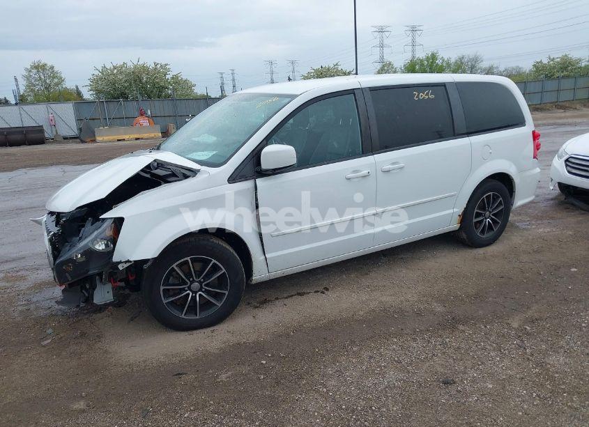 Photo 2 of 2015 Dodge Grand CARAVAN R/T (VIN 2C4RDGEG7FR597785)