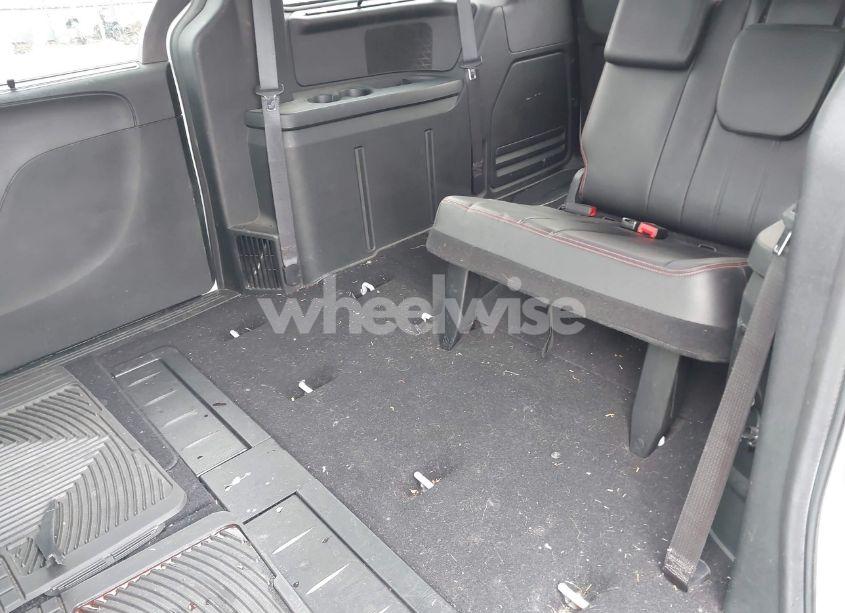 Photo 8 of 2015 Dodge Grand CARAVAN R/T (VIN 2C4RDGEG7FR597785)