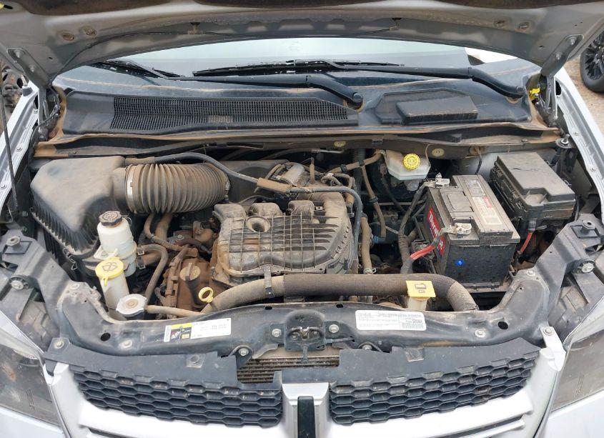 Photo 10 of 2016 Dodge Grand CARAVAN R/T (VIN 2C4RDGEG7GR376429)