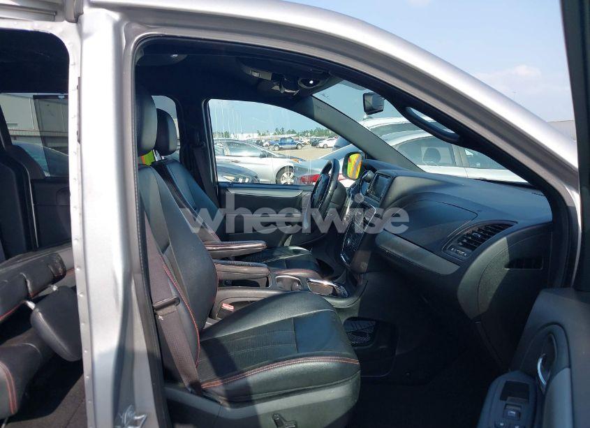 Photo 5 of 2017 Dodge Grand CARAVAN GT (VIN 2C4RDGEG7HR714252)