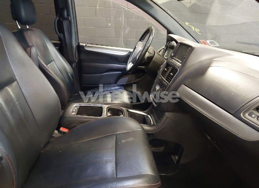 Photo 5 of 2017 Dodge Grand CARAVAN GT (VIN 2C4RDGEG7HR769283)