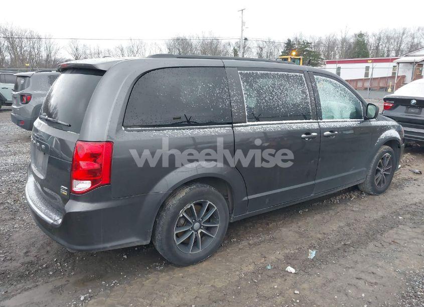 Photo 4 of 2018 Dodge Grand CARAVAN GT (VIN 2C4RDGEG7JR285250)