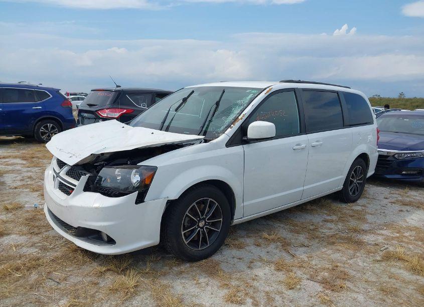 Photo 2 of 2018 Dodge Grand CARAVAN GT (VIN 2C4RDGEG7JR341199)