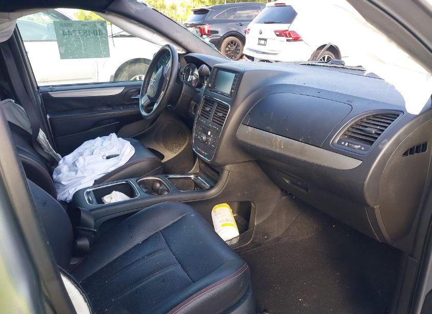 Photo 5 of 2019 Dodge Grand CARAVAN GT (VIN 2C4RDGEG7KR553229)