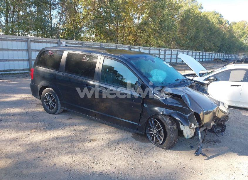 2019 Dodge Grand CARAVAN GT (VIN 2C4RDGEG7KR617902) main photo