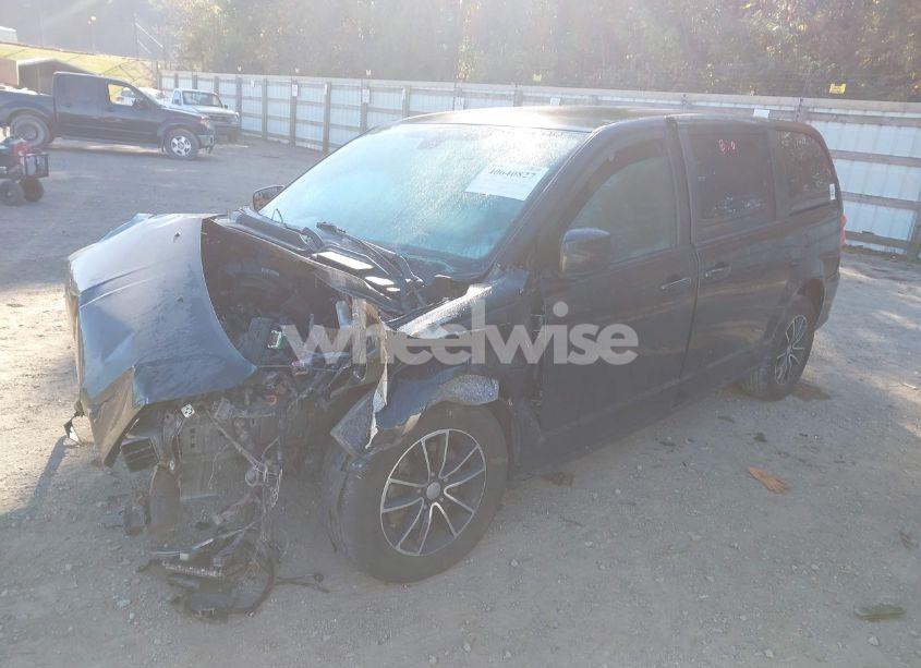 Photo 2 of 2019 Dodge Grand CARAVAN GT (VIN 2C4RDGEG7KR617902)