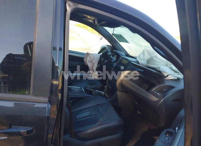 Photo 5 of 2019 Dodge Grand CARAVAN GT (VIN 2C4RDGEG7KR617902)