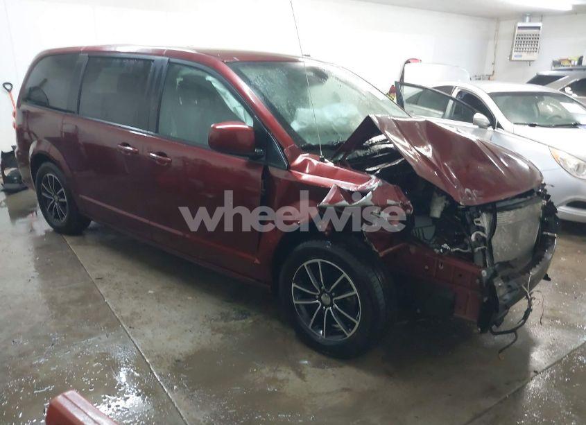 2019 Dodge Grand CARAVAN GT (VIN 2C4RDGEG7KR658708) main photo