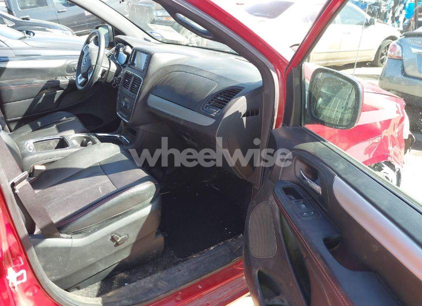 Photo 5 of 2014 Dodge Grand CARAVAN R/T (VIN 2C4RDGEG8ER214581)