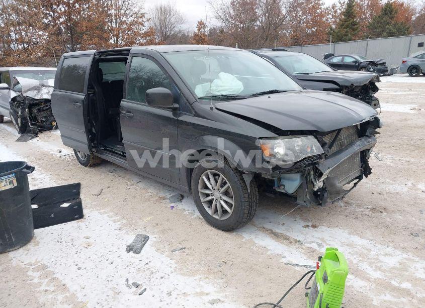 2014 Dodge Grand CARAVAN R/T (VIN 2C4RDGEG8ER451314) main photo