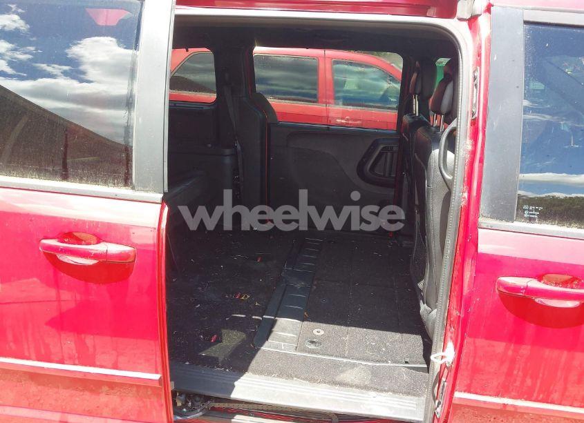 Photo 8 of 2015 Dodge Grand CARAVAN R/T (VIN 2C4RDGEG8FR531942)